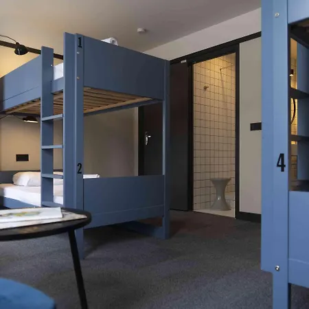 Hotel Sub Asnieres-sur-Seine