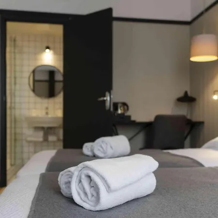 Hotel Sub Hotel 3*