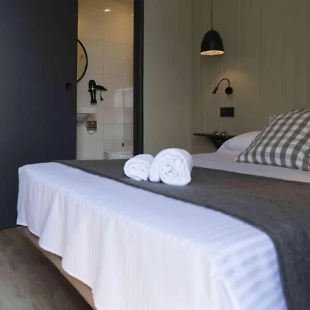 Hotel Sub Hotel 3*