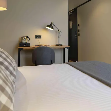 Hotel Sub 3* Asnieres-sur-Seine