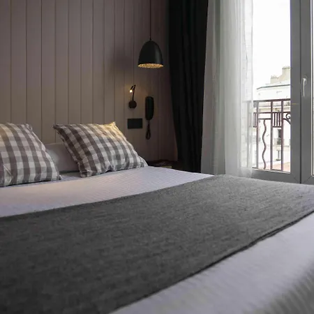 Hotel Hotel Sub Asnieres-sur-Seine