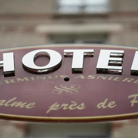Hotel Sub 3*