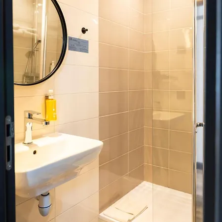 Hotel Sub 3*