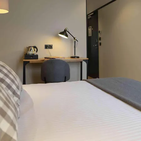 Sub Hotel 3*
