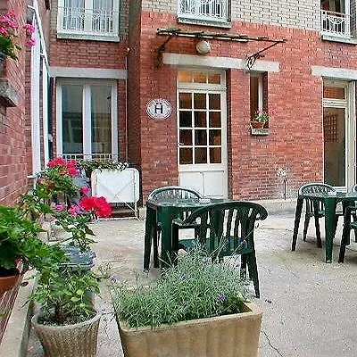 Hotel Sub Hotel 3*