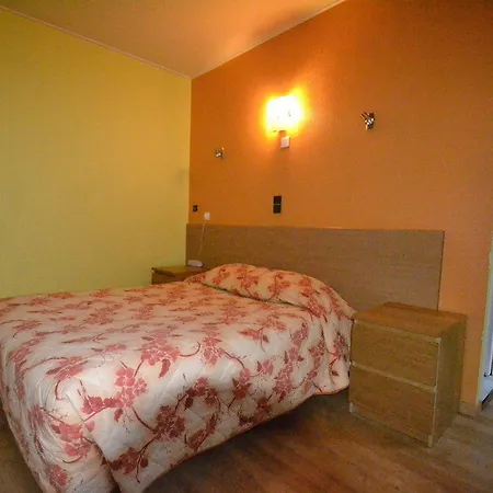 Hotel Hotel Sub