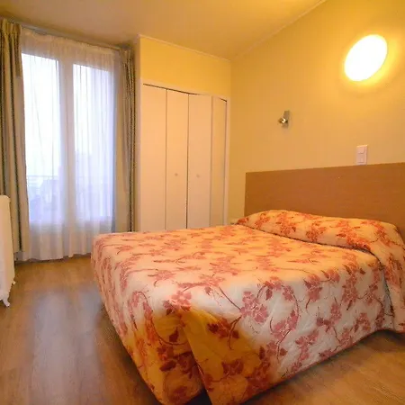 Hotel Sub Asnières